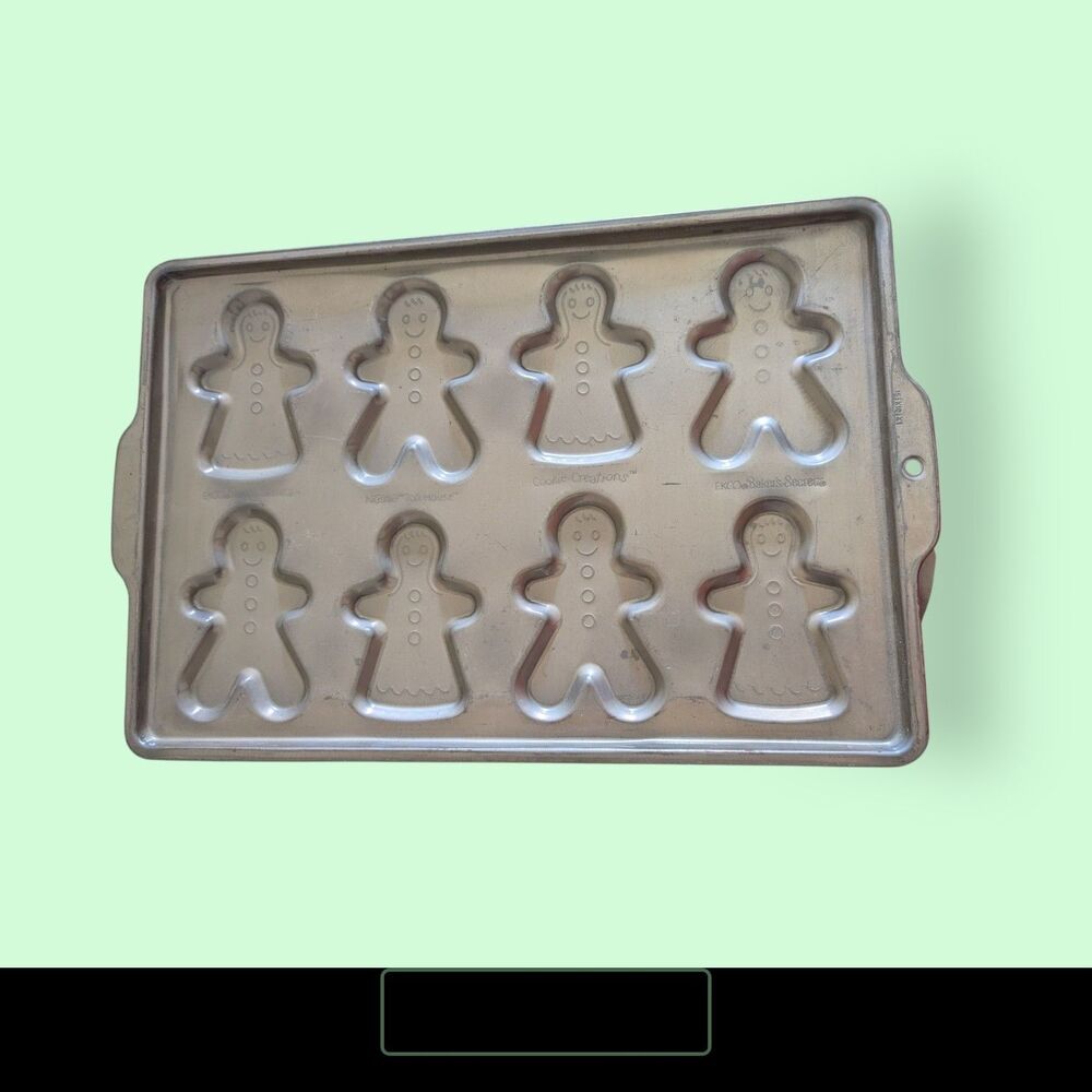 Ekco Nestle Toll House Gingerbread Boy Girl Cookie Pan Baking Mold Christmas